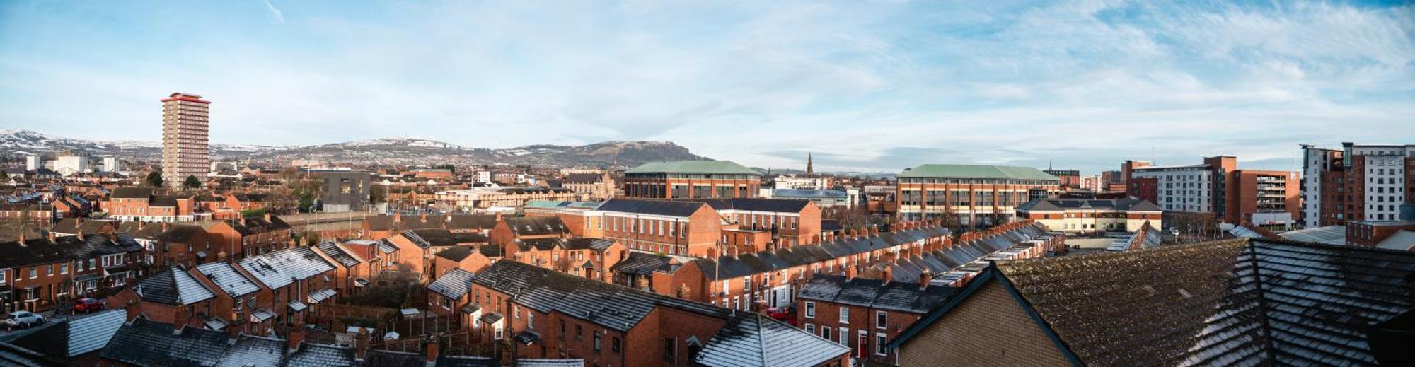 3 Bedroom Central Apartment In Belfast City Centre Exterior foto